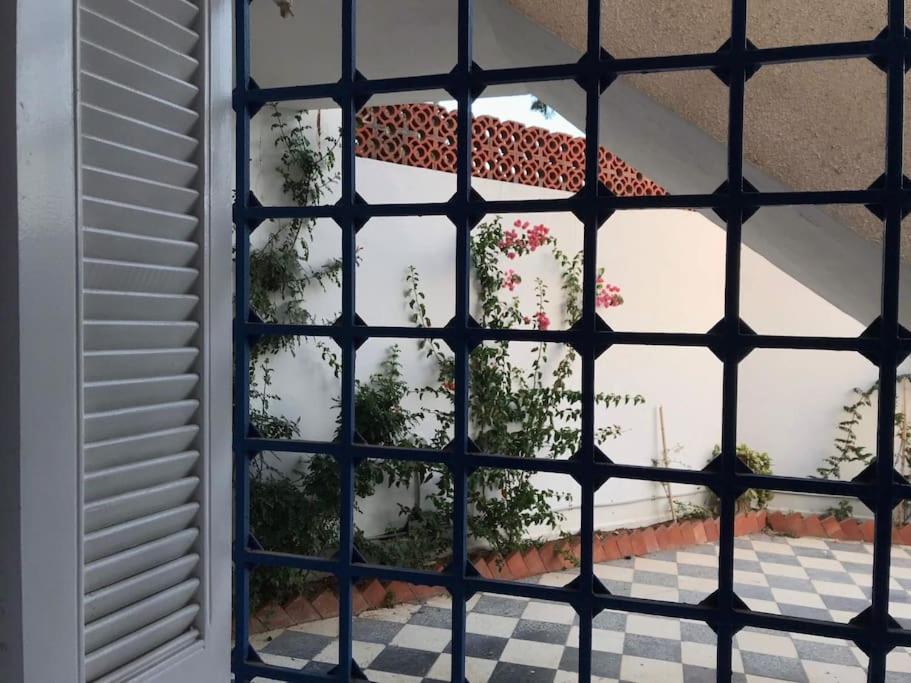 Maison A El Omrane . Tunis Bagian luar foto
