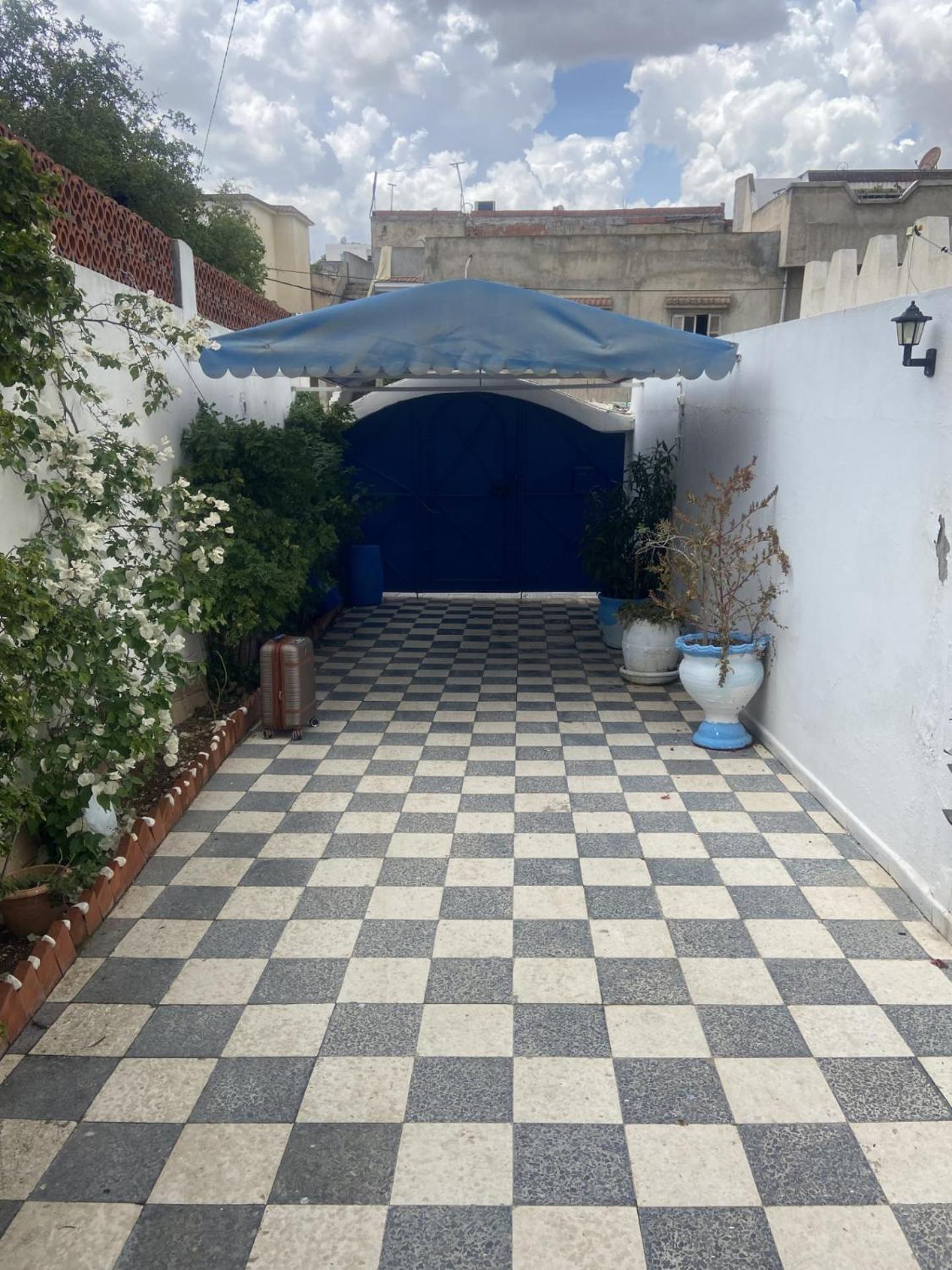 Maison A El Omrane . Tunis Bagian luar foto